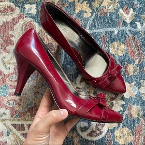 LAURA ASHLEY Red Burgundy Wine Pointed Toe Size 7.5 High heel， fit size of us 7